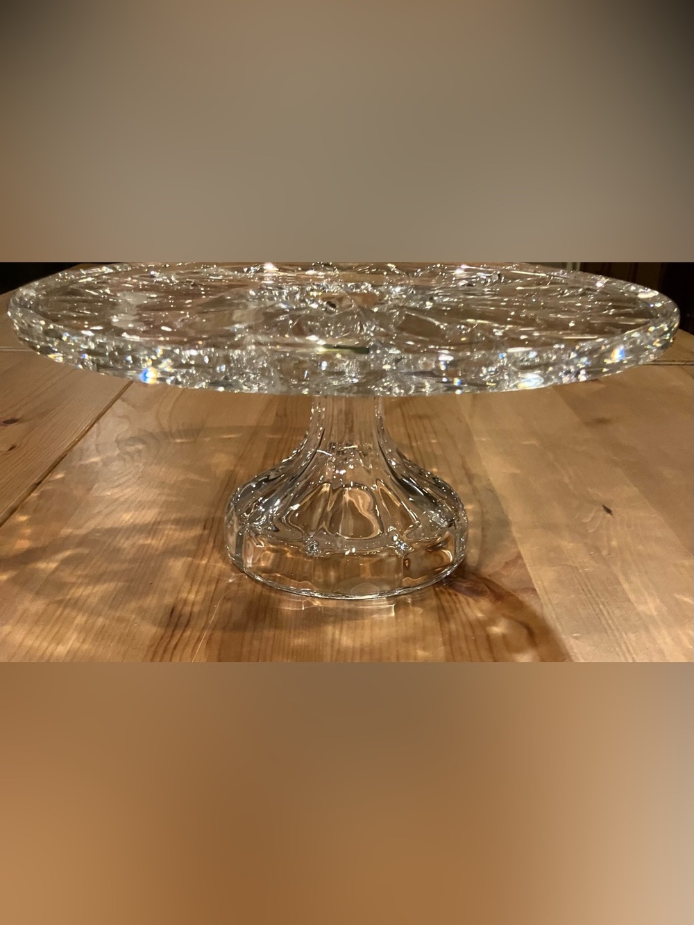 EUC Marquis by Waterford Crystal Canterbury Pedestal Cake Stand 4.75” H 11”D
